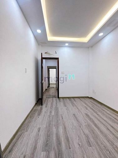 Hình ảnh sát Q10 - Nhà 4 tầng - giá chỉ 4,15 tỷ