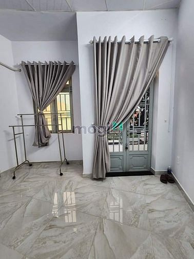 Hình ảnh Bán nhà gấp căn đường Phan Huy Ích quận Tân Bình 2tỷ57 45m2 SHR