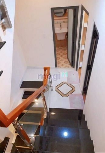 Hình ảnh Bán nhà gấp siêu rẻ Bình Thành quận Bình Tân 2.08 tỷ 40m2 SHR