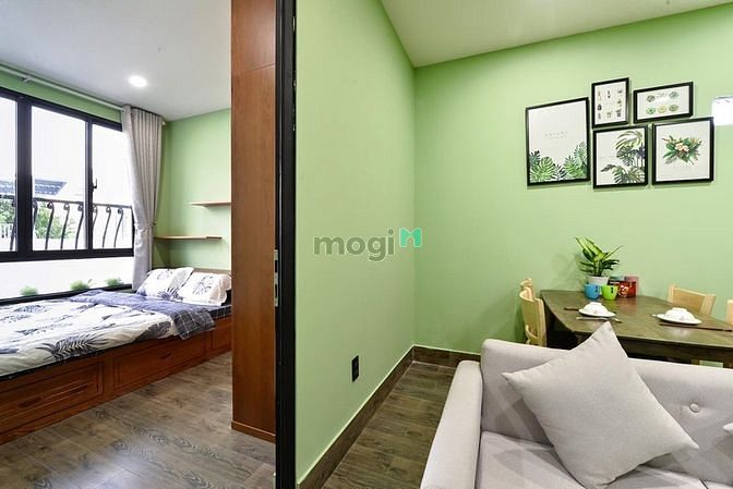 Hình ảnh CHDV Ban công + 2 phòng _ Giá có thương lượng thêm _ Cv Hoàng Văn Thụ