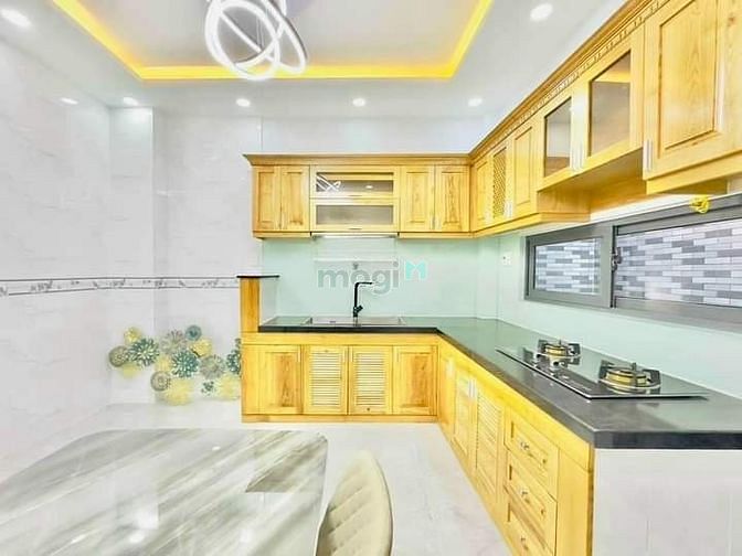 Hình ảnh Định cư cần bán nhà gấp Phạm Văn Hai quận Tân Bình 2tỷ57 56m2 SHR
