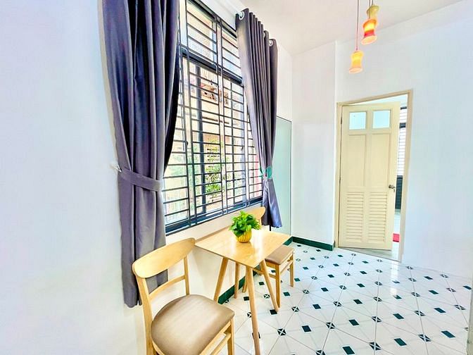 Hình ảnh ✨✨Mb6623 nạp rút nhanh chóng full NT 1PN cửa sổ balcony lớn ở bờ kè Hoàng Sa Q1