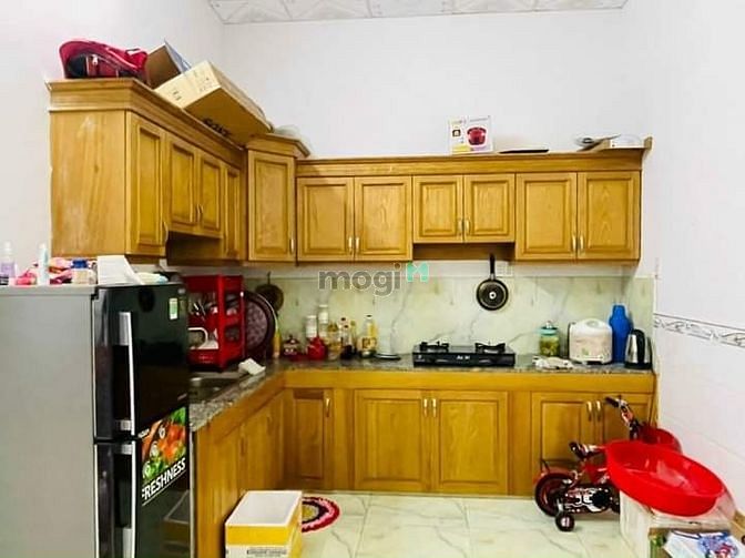 Hình ảnh Bán nhà gấp định cư Hồ Thành Biên quận 8 2tỷ32 60m2 SHR