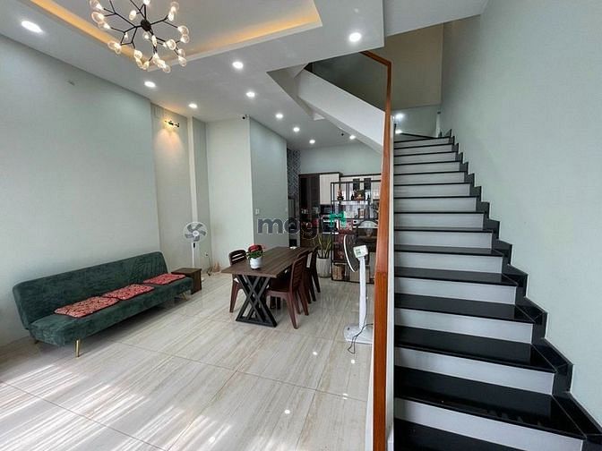 Hình ảnh Nhà Cho Thuê Đường Dương Quảng Hàm  P5 Quận Gò Vấp.Full Nội Thất.