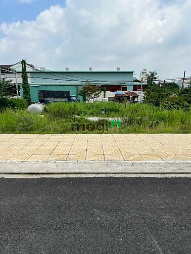 Hình ảnh Bán gấp lô đất đường Vườn Lài phường An Phú Đông quận 2. Viêw sông SG