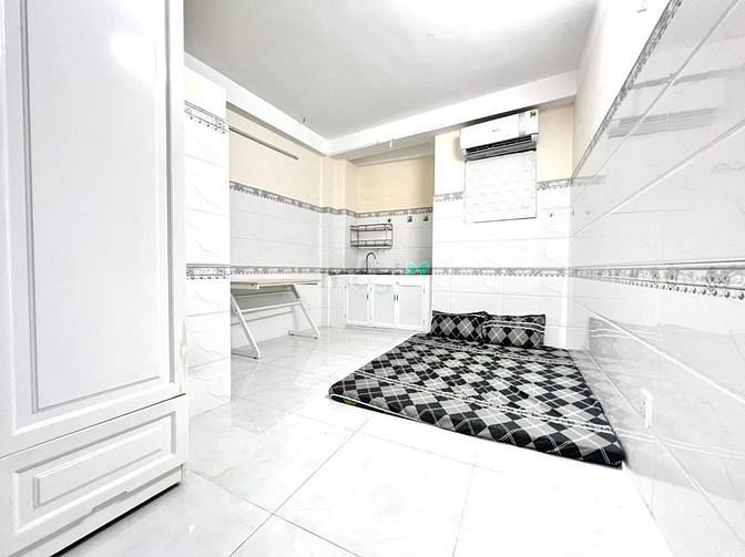 Hình ảnh Phòng Mới Nội Thất Cơ Bản - 5' đi Aeon Tân Phú Ngay Bình Long
