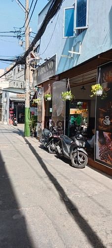 Hình ảnh Cần sang quán cafe ngay góc 3 mặt tiền đường Khuông Việt, Tân Phú.