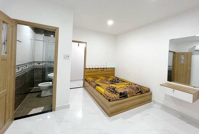 Hình ảnh BÁN nhà đẹp gần trung tâm Tân Phú giáp Tân Bình