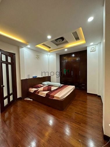 Hình ảnh Cho Thuê Nhà MT Lạc Long Quân p5 Q11 4,3×28m 4L mới 100%