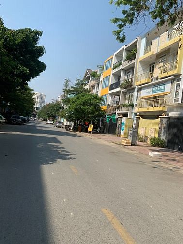 Hình ảnh Bán khuôn đất ngay Cao Đức Lân, An Phú, Quận 2. DT 4x20. giá 14.5 tỷ