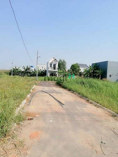 Hình ảnh Bán Đất Nền Bình CHánh - Sổ Hồng Riêng