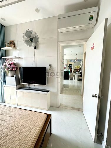 Hình ảnh Cho thuê CH Orchard Garden Phú Nhuận