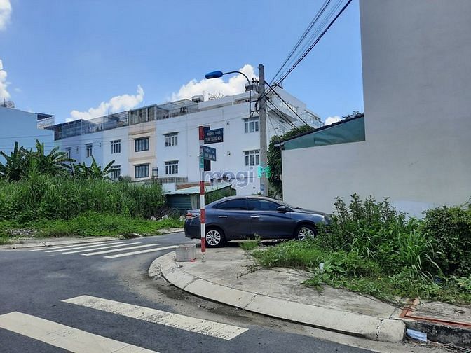 Hình ảnh Thanh lý lô 90m2 đất KDC Thành Ủy, Thủ Đức. Giá 2tỷ750 khu vực an ninh