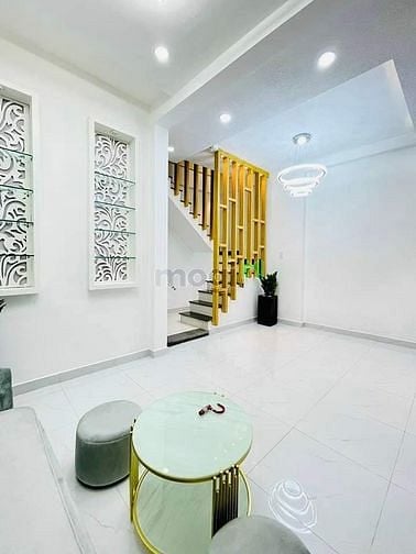 Hình ảnh VỊ TRÍ ĐẸP Bán Trần Phú Q5 1tỷ2 54m2 SHR
