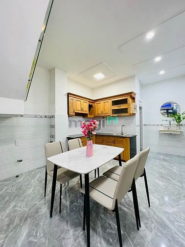 Hình ảnh NHÀ SIÊU ĐẸP Bán Lê Thánh Tôn Q1 1tỷ8 59m2 SHR