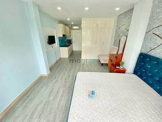 Hình ảnh ✨✨Mb6623 nạp rút nhanh chóng full NT cửa sổ balcony lớn ở Q1 , gần Bitexco chợ Bến Thành