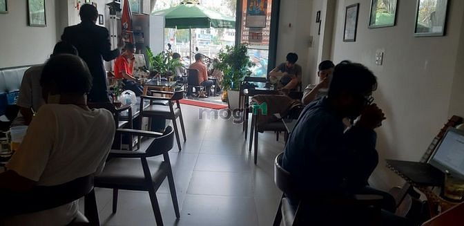 Hình ảnh Sang quán cafe view kênh Nhiêu Lộc Q3