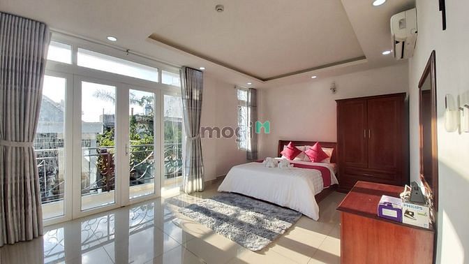 Hình ảnh CH bacony thoáng mát ĐHoàng Sa - CV Lê Thị Riêng