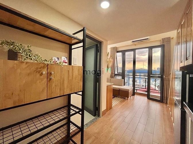 Hình ảnh Gần chợ Hoà Hưng - Full NT - Bancol - Thang Máy - MG riêng