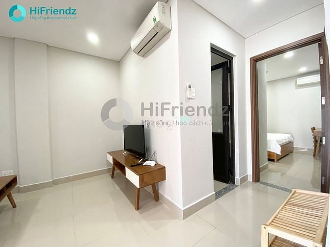 Hình ảnh 2PN Thảo Điền sắp trống. View balcon cửa sổ lớn