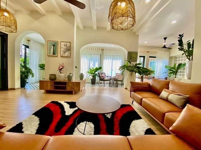 Hình ảnh Biệt thự tọa lạc góc 2 MT đường số 138 , quận 9