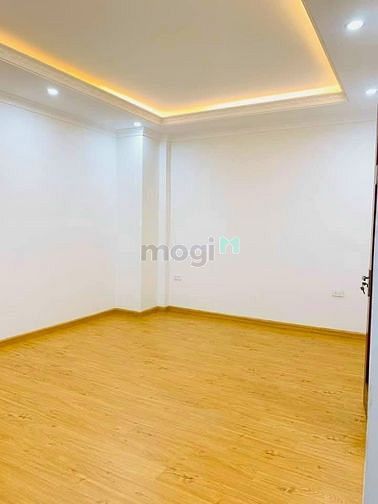 Hình ảnh Bán Nhà 5 Tâng Thạch Bàn - Bát Khối 40m2, Ngõ ô tô qua cổng - 2.99 Tỷ