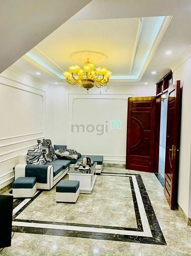 Hình ảnh Bán Nhà 5 Tâng Thạch Bàn - Bát Khối 40m2, Ngõ ô tô qua cổng - 2.99 Tỷ