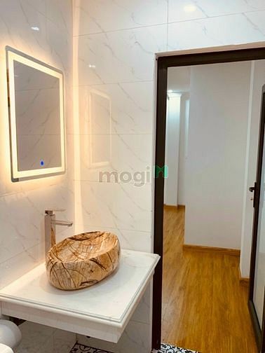 Hình ảnh Bán Nhà 5 Tâng Thạch Bàn - Bát Khối 40m2, Ngõ ô tô qua cổng - 2.99 Tỷ
