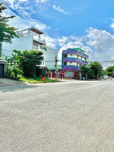 Hình ảnh Bán nền đất Lê Cơ, Bình Tân 75m2, sổ sẵn, giá 2 tỷ490 xây dựng tự do.