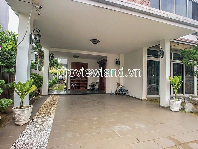 Hình ảnh Biệt thự Riviera Cove cần bán, nội thất cơ bản, 570m2 đất, sần vườn