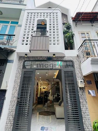 Hình ảnh Đi định cư vs gđ nên bấn gấp 2tỷ4 sổ hồng riêng