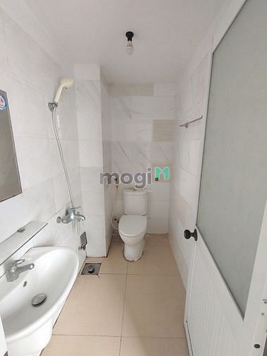 Hình ảnh CHDV cách aeon tân phú chỉ  5p