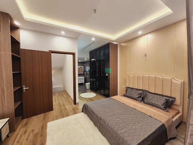 Hình ảnh Bán nhà Hoàng Bật Dật, Tân Bình, 77M2, 4 TẦNG, HXT BTCT, chỉ 7,4 (tl)
