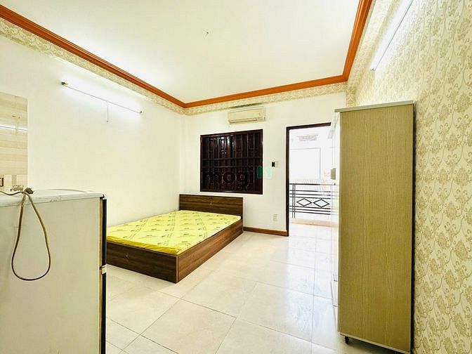 Hình ảnh Ban Công Riêng - Đầy Đủ Nội Thất ngay Dương Thị Mười - Giá Rẻ