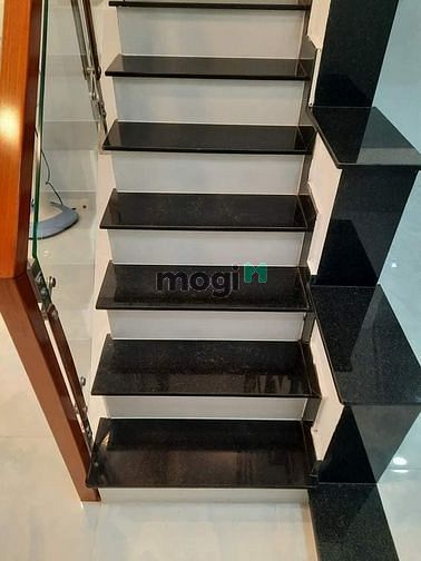 Hình ảnh NHÀ CỰC HOT Bán Lò Siêu Q11 1tỷ6 54m2 SHR