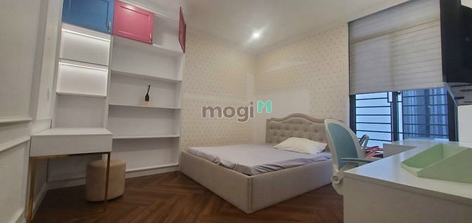 Hình ảnh Cho thuê biệt thự lavila nhà bè giá 25tr/th