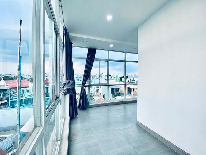 Hình ảnh 🌈🌈CH 2 Phòng Ngủ Balcony🏠🏠VÒNG XOAY DÂN CHỦ💥💥Q10🍀🍀