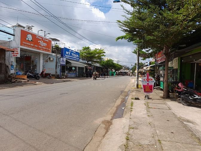 Hình ảnh 386m2 Thổ Cư Mặt Tiền Kinh Doanh 9,5m Tp LongKhánh
