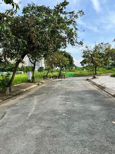 Hình ảnh Ngân hàng Vcb thanh lý lô đất mặt tiền đường Nguyễn Hoàng, quận 2.