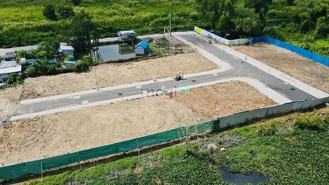 Hình ảnh Cần bán đất mặt tiền Lê Tấn Bê, An Lạc, Bình Tân, SHR, Giá chỉ 2,6 tỷ.