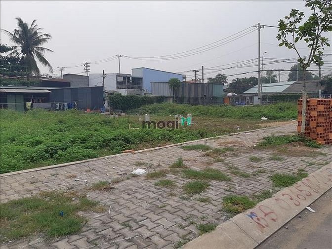 Hình ảnh Bán gấp lô đất đường Trần Văn Giàu xã Phạm Văn Hai, Bình Chánh