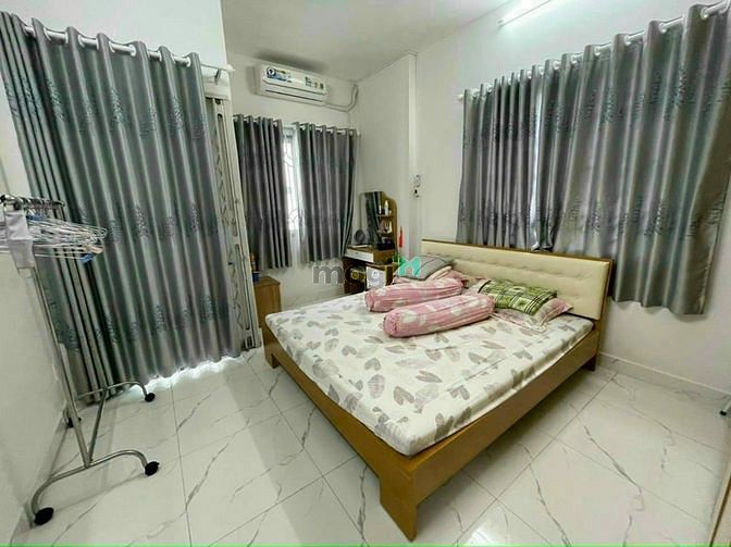 Hình ảnh GIÁ QUÁ HOT Bán Lê Thị Bạch Cát Q11 1tỷ8 66m2 SHR