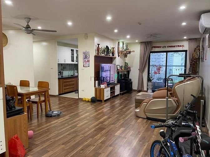 Hình ảnh BÁN CĂN HỘ HOA HẬU có 1 không 2 tại tòa 902 cc STARLAKE, KDT Tây Hồ Tâ