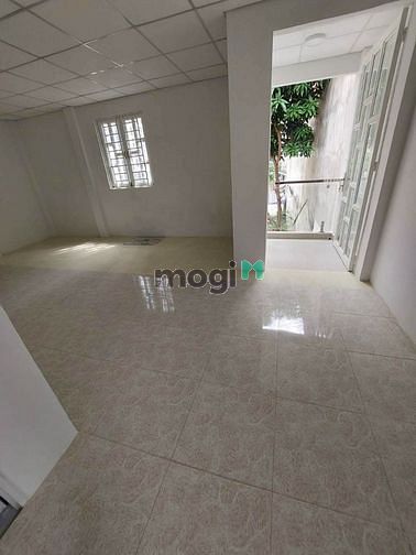 Hình ảnh 97m2 HXT đỗ cửa - ngang khủng 6,5m, đường Bình Trị Đông, Quận Bình Tân