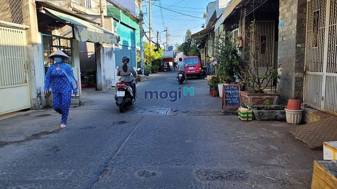 Hình ảnh 115m2 - 3 Tầng -2 mặt HXH đường Tân Hòa Đông, Bình Trị Đông, Bình Tân