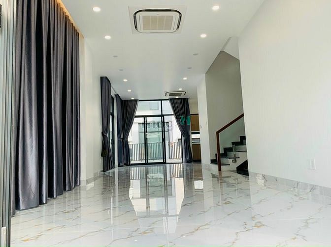 Hình ảnh Cho Thuê Nhà Nguyên Căn 1T2L 5PN Lò Lu Q9