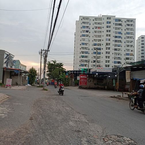Hình ảnh Bán đất Mặt Tiền Hồ Văn Long Binh Tân 5x21 đường 20m kinh doanh tốt
