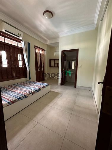 Hình ảnh Cho thuê nhà góc 2 mặt hẻm thông thoáng 30/49 Nguyễn Cửu Vân