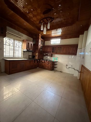 Hình ảnh Cho thuê nhà góc 2 mặt hẻm thông thoáng 30/49 Nguyễn Cửu Vân