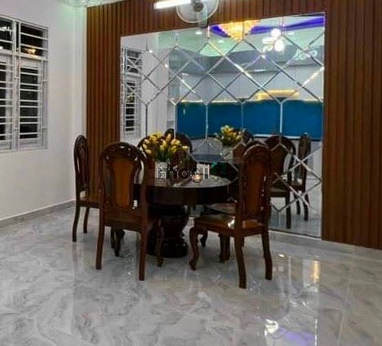 Hình ảnh Nợ giang hồ bán gấp PVC 2ty130 3PN DT40m2 Shr